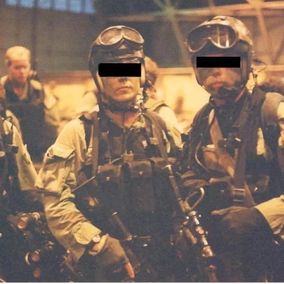 Real "black hawk down" pictures, Operation Gothic serpent 1993.  Delta force Cag pics Vol.16